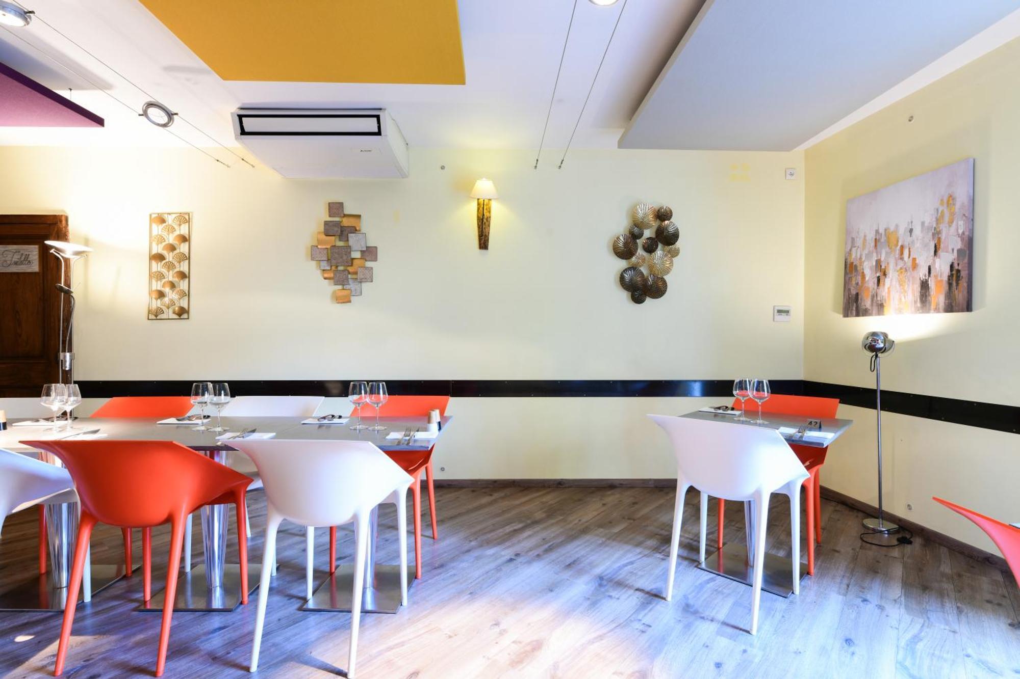 Logis Hotel & Restaurant Le Cadet De Gascogne Saint-Justin  Luaran gambar