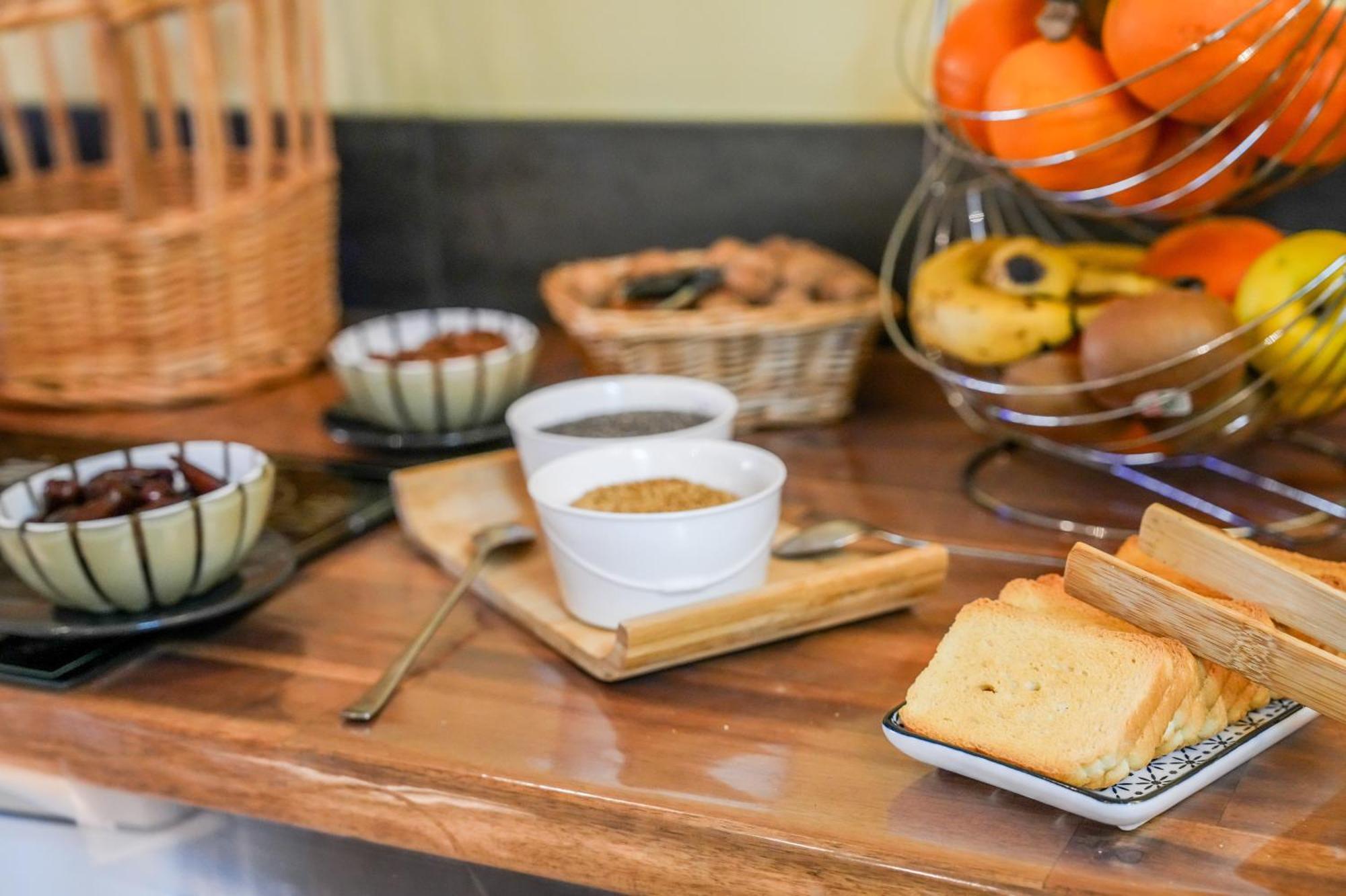 Logis Hotel & Restaurant Le Cadet De Gascogne Saint-Justin  Luaran gambar